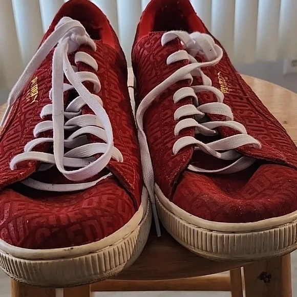 Luxury Vintage Suede Puma Sneaker - Picture 2 of 4